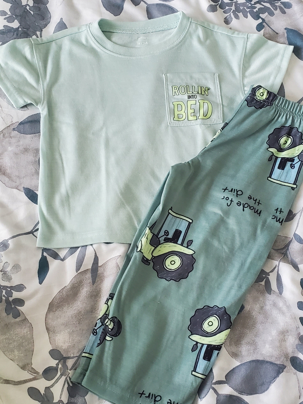 Carter's 2-Piece Tractor Pajama Set | Boys Size 3T | "Rollin' Into Bed"